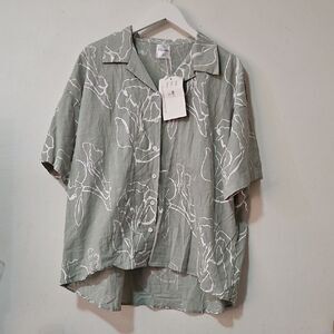 By Frankie  Women's Button Down Shirt in Sage Floral